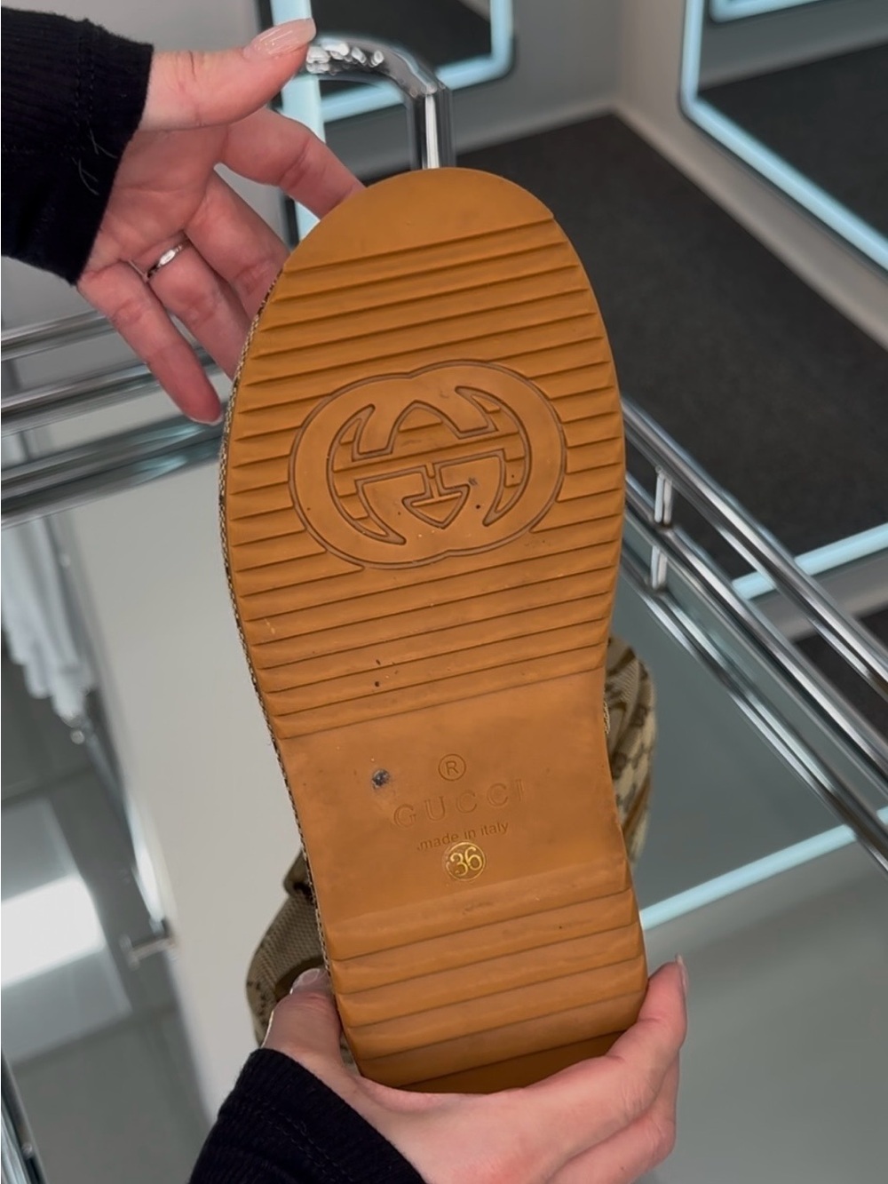 Gucci Platform Sandal Slides - Picture 10 of 10